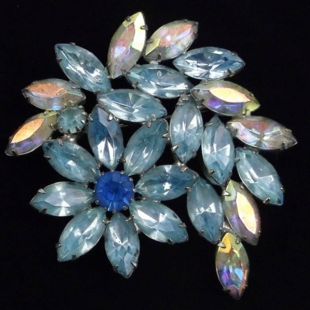 Stunning Vintage 1960s Juliana style Rhinestone‎ Brooch
